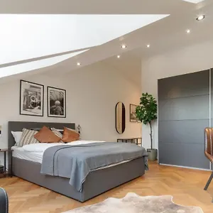 Designer Apartments, 2 Min To U1 Reumannplatz Вена