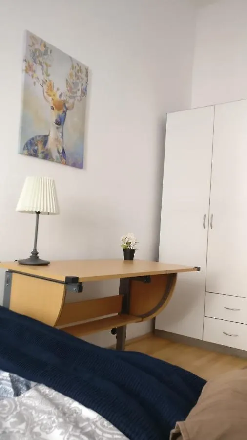 Roooms By Jr City Apartments Вена